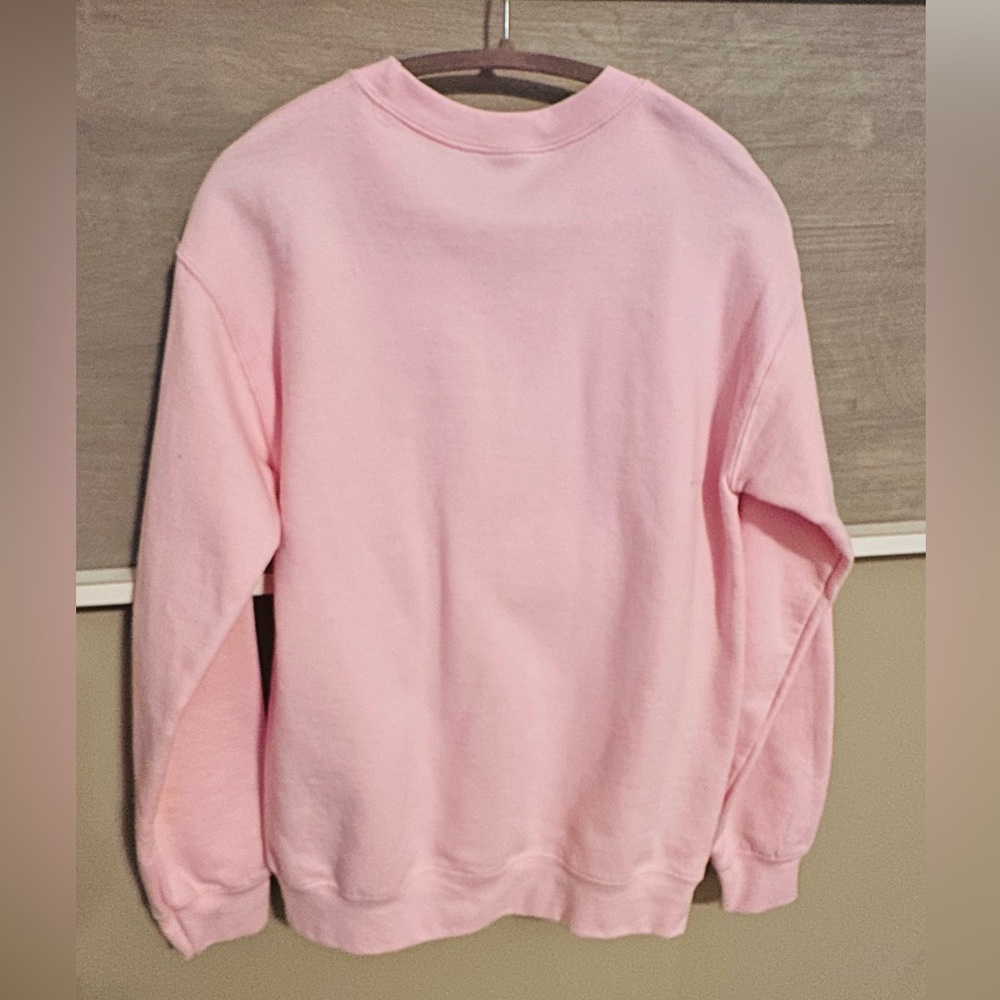 Gildan Pink Love Graphic Women's Crew Neck Sweatshirt! NEW. SZ Small - Picture 3 of 4